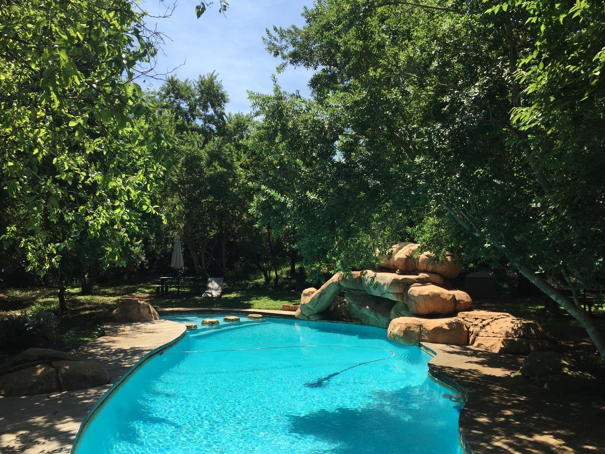 Iris Retreat & Island Day Spa Hartbeespoort Eksteriør bilde